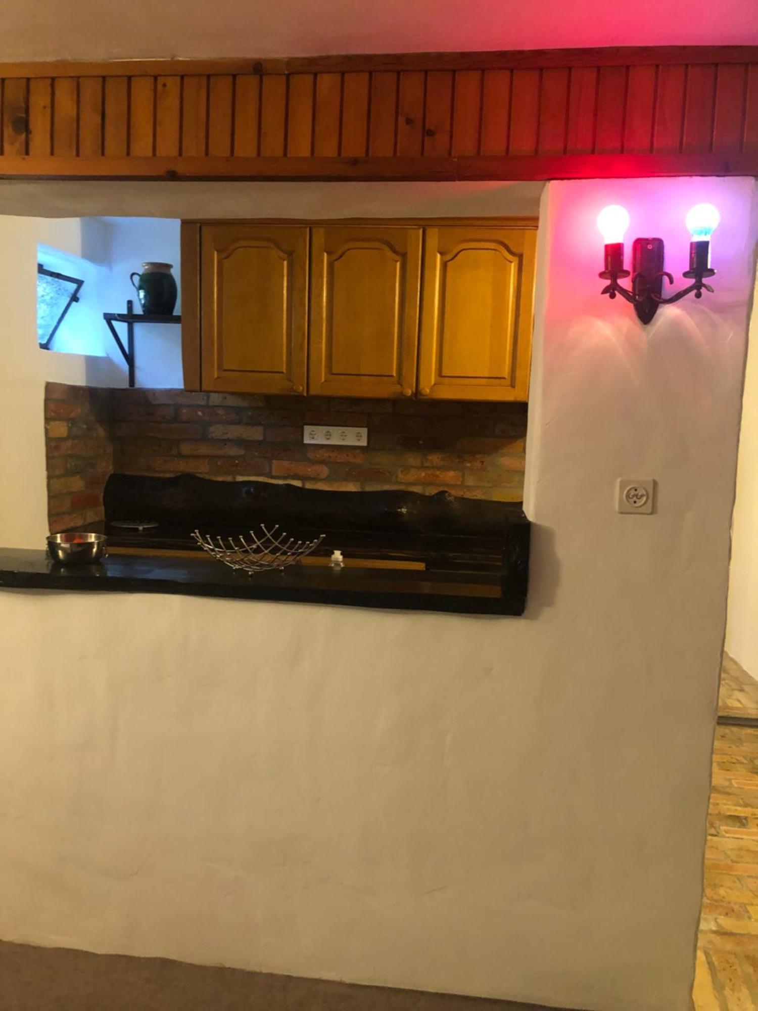 Apartmán R&B Vendeghaz Balatonakarattya Exteriér fotografie